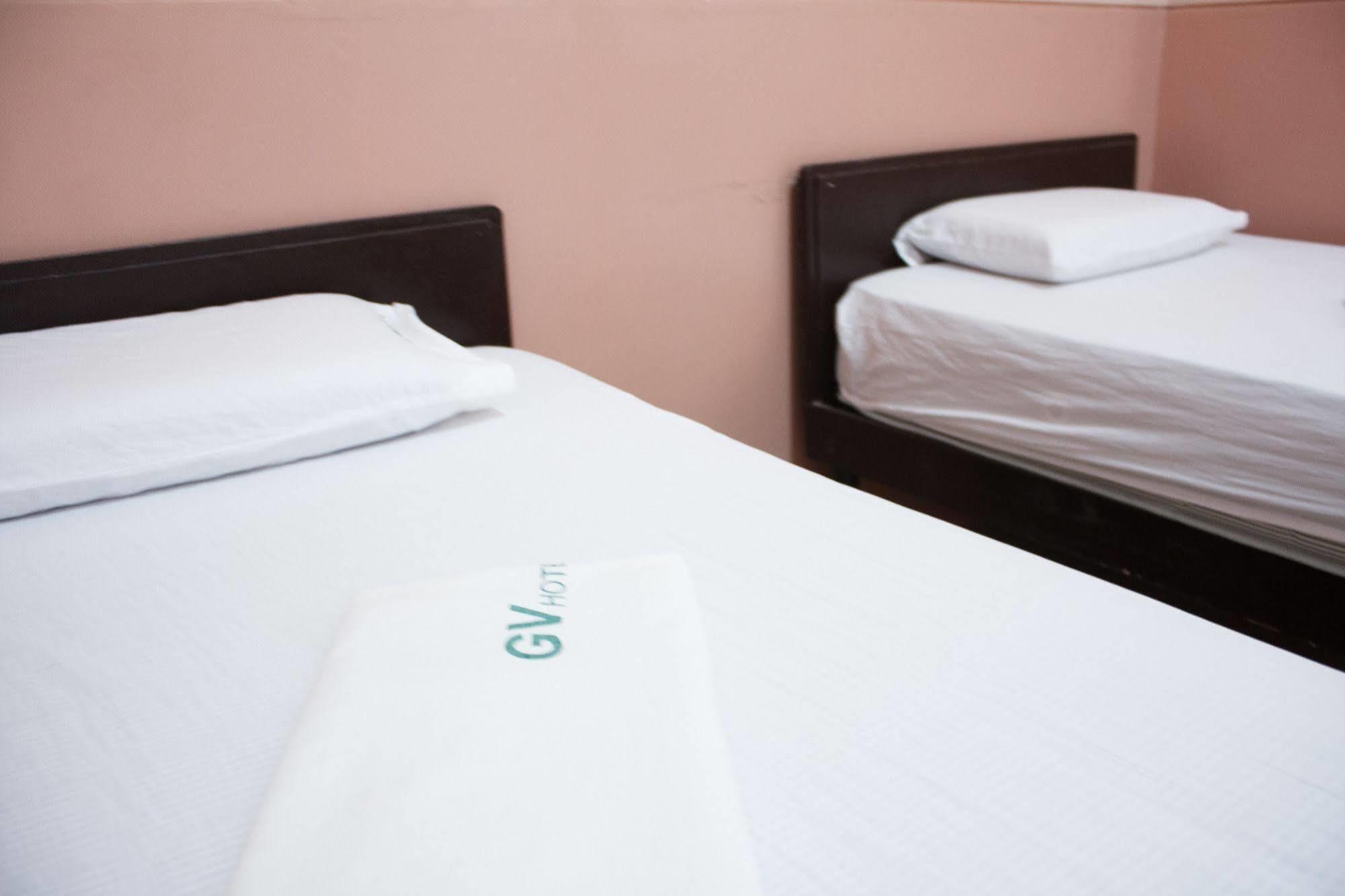 Gv Hotel - Borongan Экстерьер фото