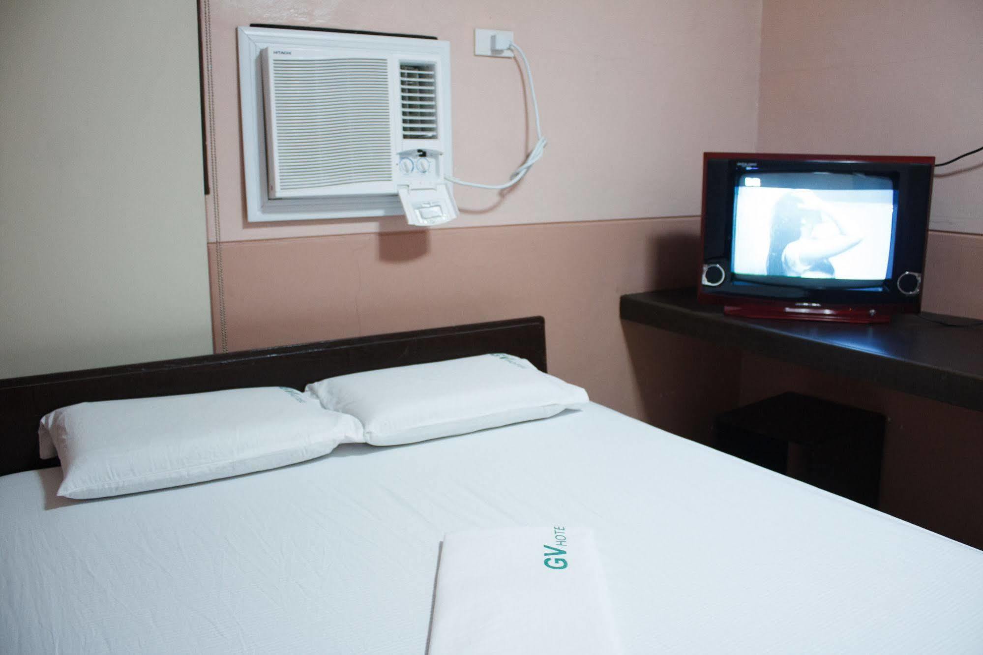 Gv Hotel - Borongan Экстерьер фото