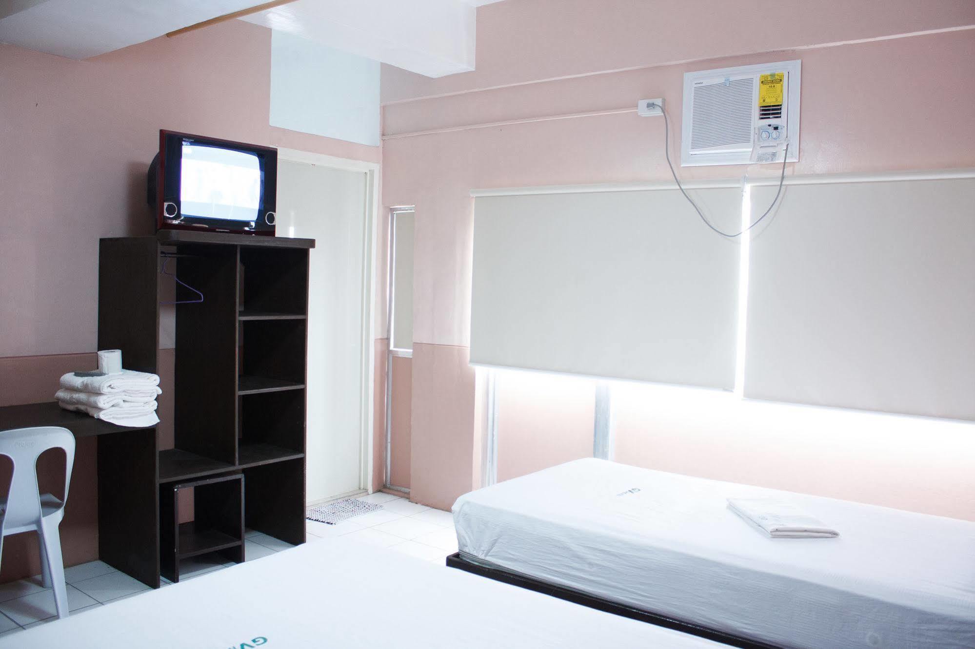 Gv Hotel - Borongan Экстерьер фото